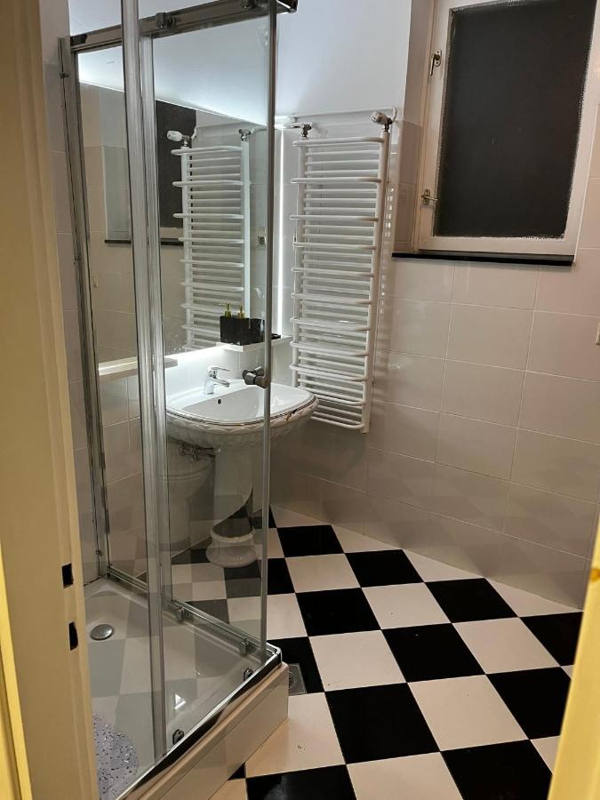 Apartman Gold Maris Apartment Karlovac Exterior foto