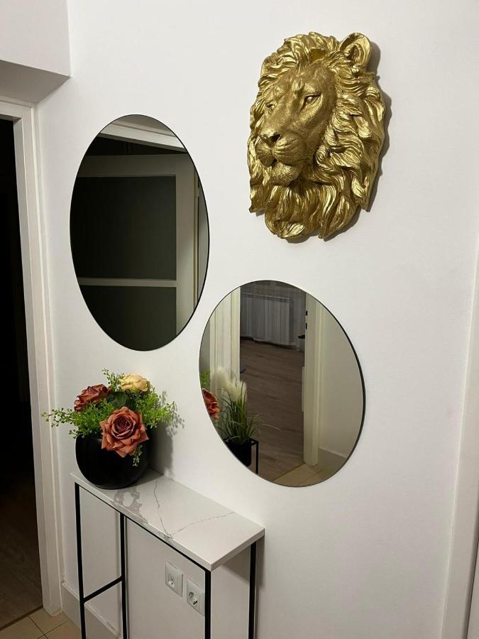 Apartman Gold Maris Apartment Karlovac Exterior foto